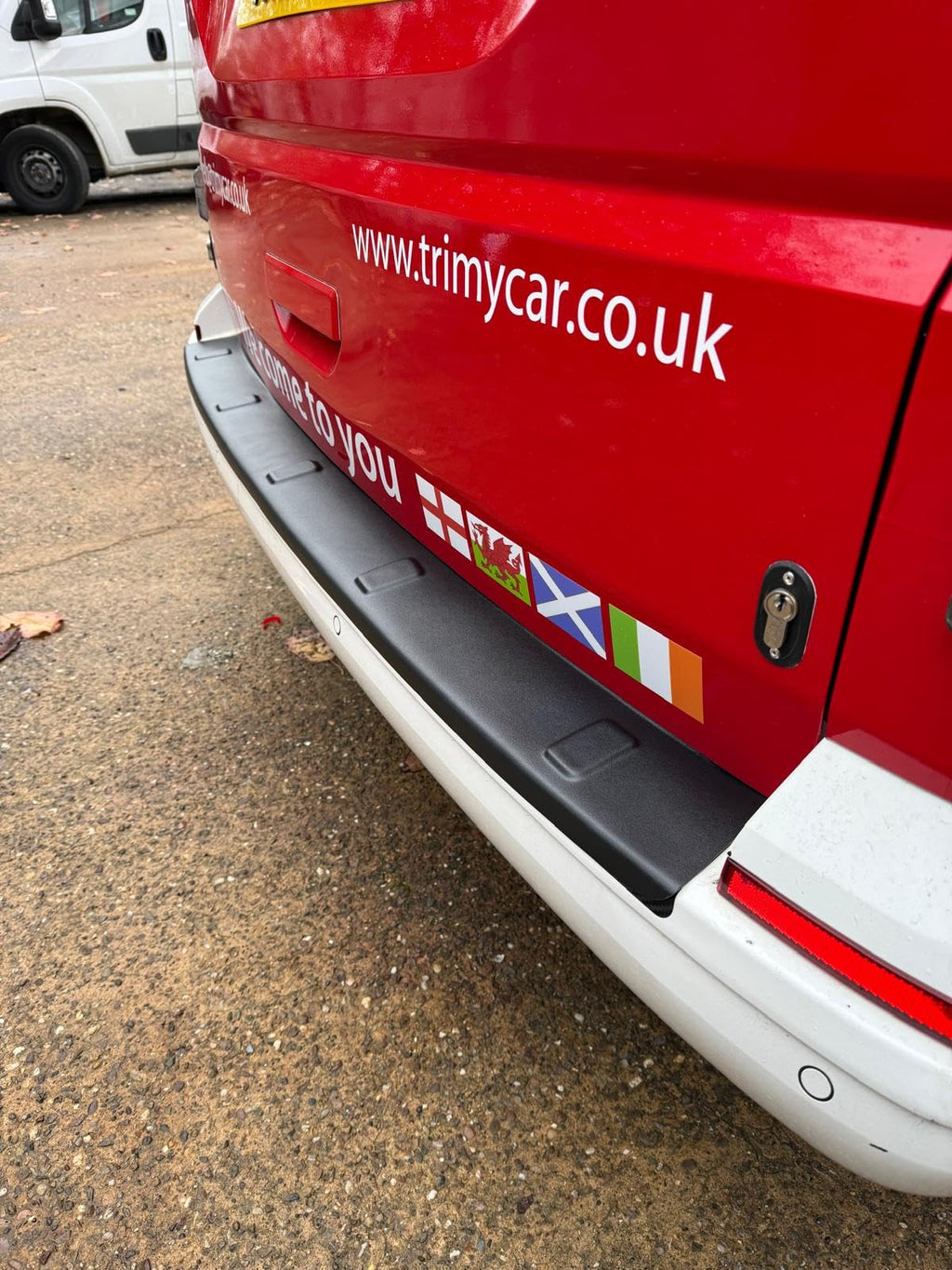 For VW Transporter T6 T6.1 Rear Bumper Protector Tailgate (2015+)